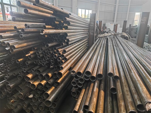 日喀则35#精密无缝钢管