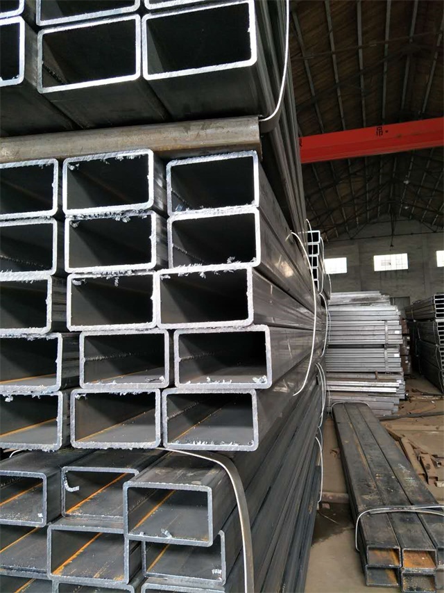 日喀则镀锌无缝钢管厂家